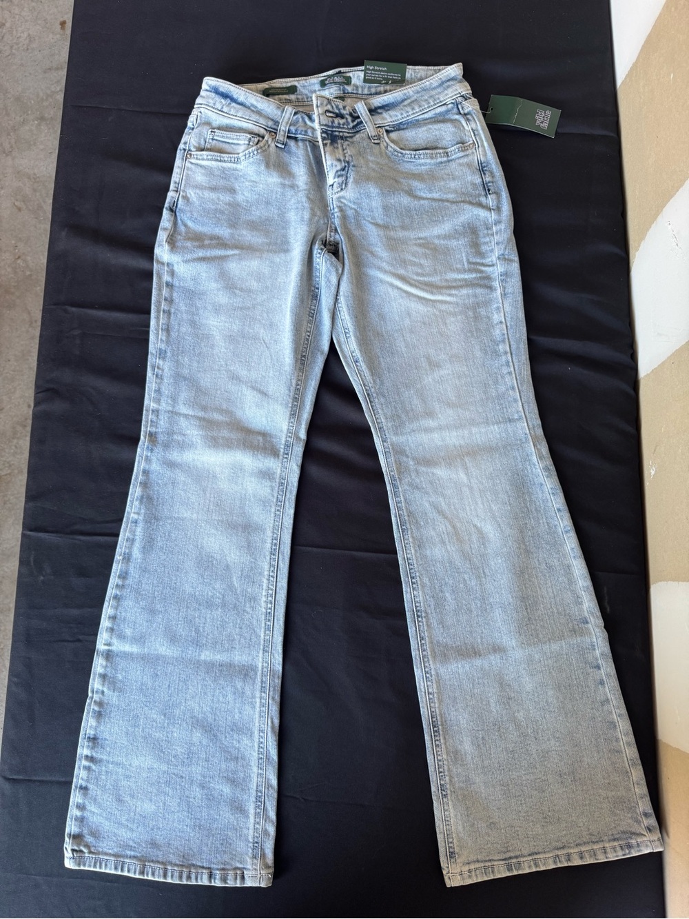 Wild Fable Low Rise Baby Bootcut Jeans Light Wash Flap Pocket Sz 8 31 Inseam NWT